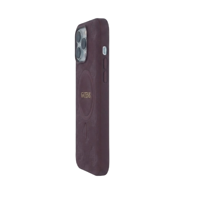 GUESS phone case with a refined textured finis