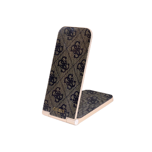 Guess 15W Magnetic Desk Charger With 4G Pattern - Brown